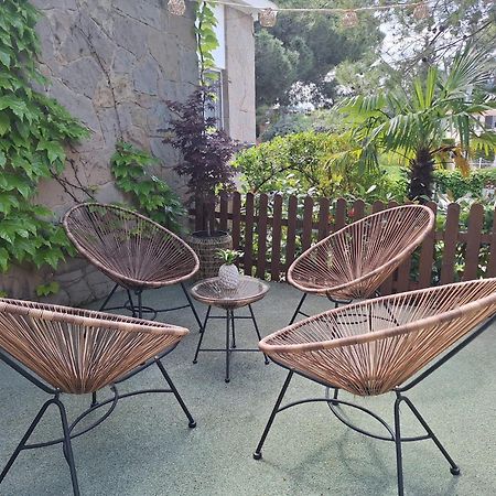 Casa Acogedora Familiar Con Piscina Pallejá מראה חיצוני תמונה