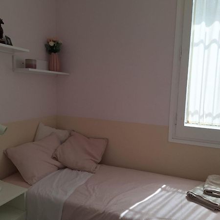הוילה Pallejá Casa Acogedora Familiar Con Piscina מראה חיצוני תמונה