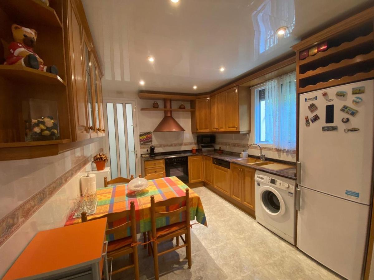 Casa Acogedora Familiar Con Piscina Pallejá מראה חיצוני תמונה