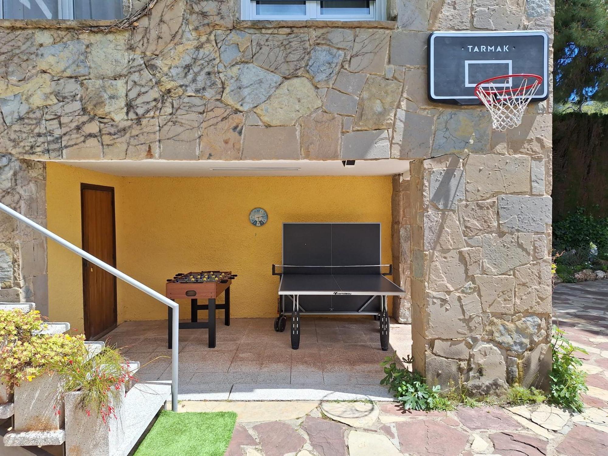 Casa Acogedora Familiar Con Piscina Pallejá מראה חיצוני תמונה